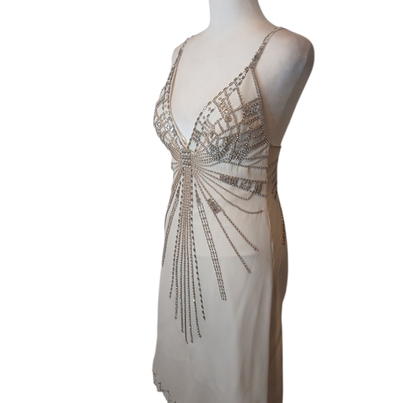 MANDALAY SILK JEWELED DRESS SZ 4 STUNNING - Picture 3 of 10